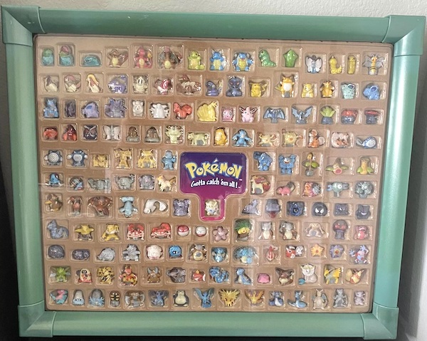 Pokemon 152 Collector's Case out of the pack (framed by the owner!). Click to appraise yours