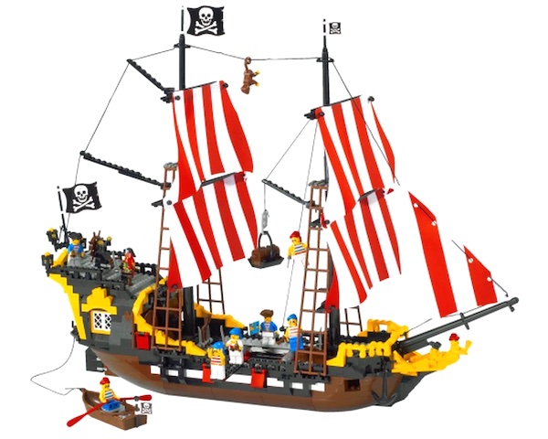 6285 LEGO Pirates Black Seas Barracuda (1989) out of box. Click to have yours appraised
