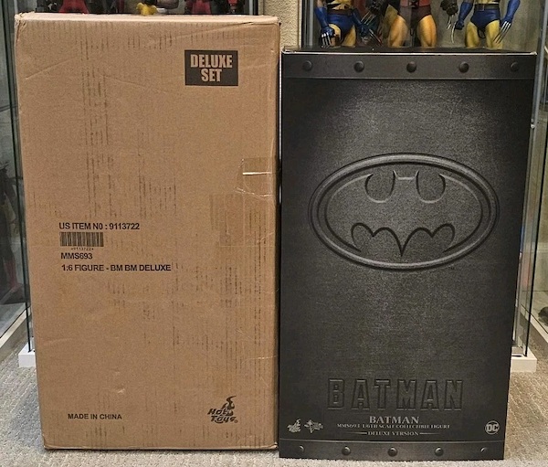 Batman (1989) MMS693 1/6th Scale Batman Deluxe Version. Click to sell or value one