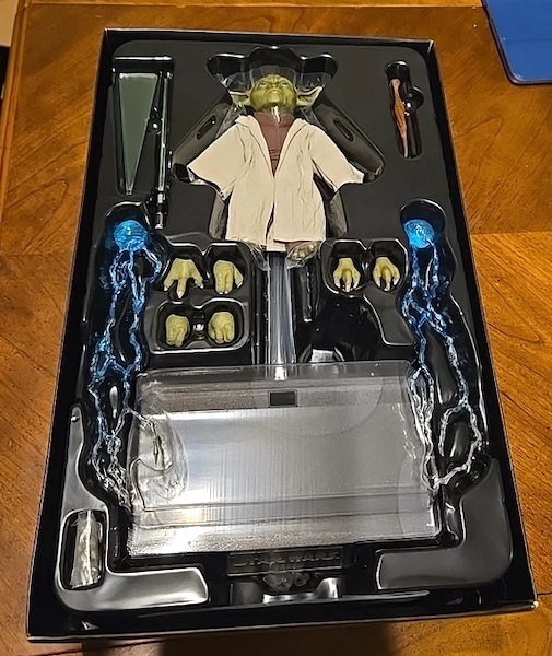 Star Wars Episode II Attack Of The Clones MMS495 1/6th Scale Yoda Figure open box. Click to value or sell one