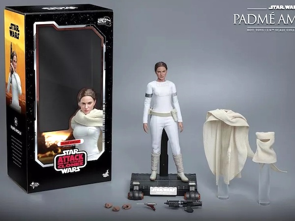 Star Wars Episode II Attack Of The Clones MMS678 1/6th Scale Padme Amidala out of the box. Click to sell or appraise one