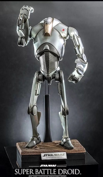 Star Wars Episode II Attack of the Clones MMS682 1/6th Scale Super Battle Droid out of the box. Click to value or sell yours