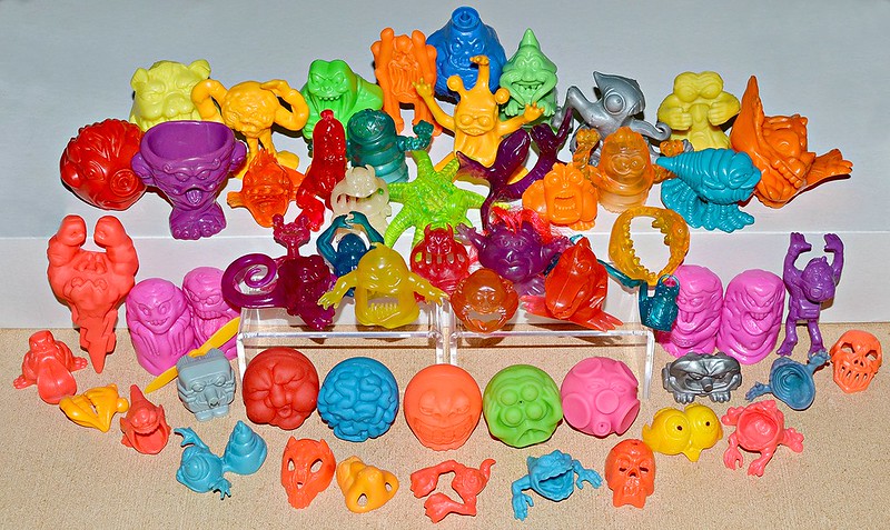 Kenner Companion Ghosts come in all shapes and sizes. Good luck putting a full set together!