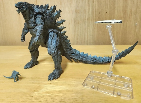 S.H.MonsterArts Godzilla Earth assembled. Click to have yours valued