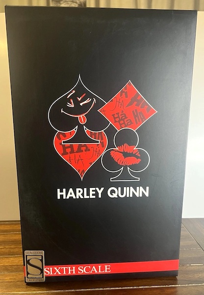 DC Comics 100218 1/6 Scale Harley Quinn (Exclusive Edition). Click to value one