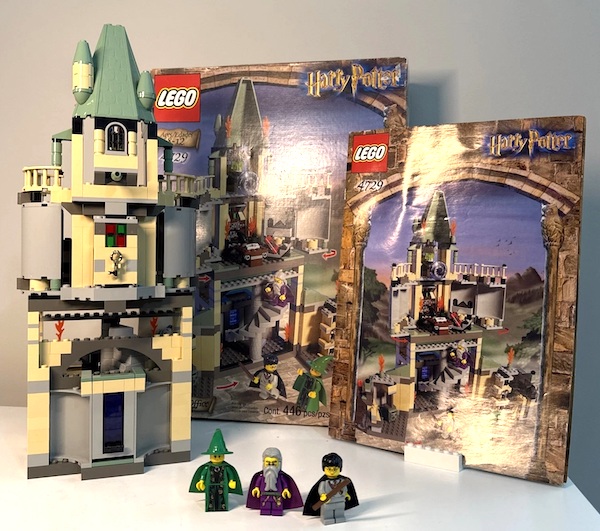 LEGO Harry Potter 75954 Philosopher's Stone Hogwarts Great Hall assembled. Click to value or sell one