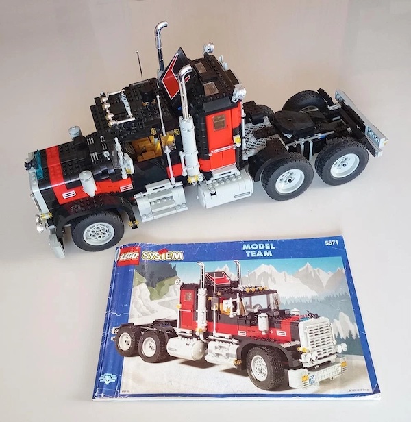 LEGO 5571 Model Team Giant Truck assembled. Click to value or sell one
