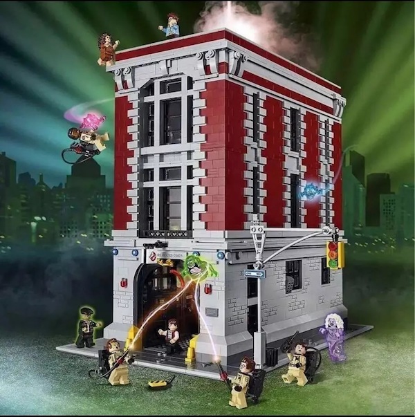 LEGO Ghostbusters Firehouse Headquarters out of the box