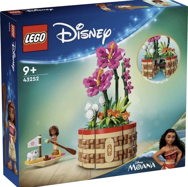 LEGO 43252 Moana's Flowerpot. Click to sell or value yours