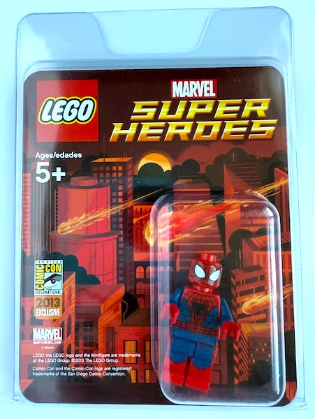 LEGO COMCON028-1 2013 SDCC Exclusive Spider-Man. Rare and valuable! Click to have yours valued free, or to sell