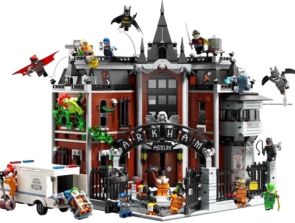 LEGO 76300 DC Comics Super Heroes Arkham Asylum assembled. Click to get a free appraisal or sell yours