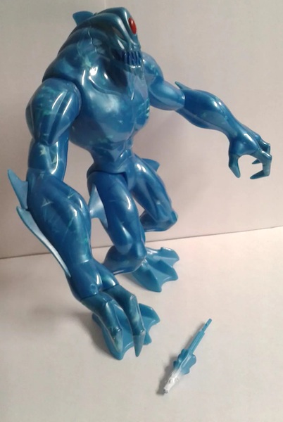 Max Steel Water Blast Attack Elementor figure out of the pack. Click for a free appraisal