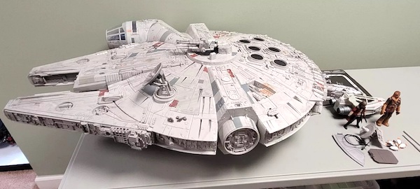 Star Wars The Vintage Collection Galaxy's Edge Millennium Falcon Smuggler's Run out of the box. Click to value or sell yours