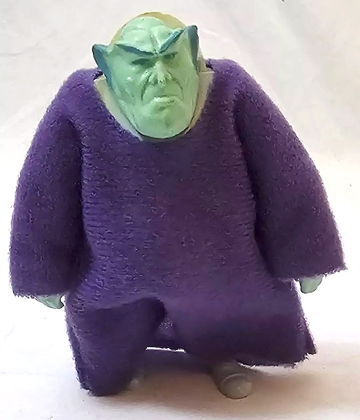 Star Wars Droids Cartoon Sise Fromm out of the pack. Click to sell or value yours