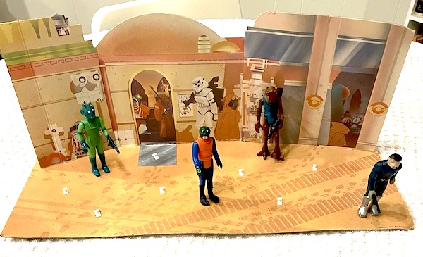 Star Wars Sears Exclusive Cantina Adventure Set assembled. Click to value or sell yours