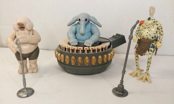 Star Wars Return of the Jedi Sy Snootles Rebo Band out of the pack. Click to value or sell one