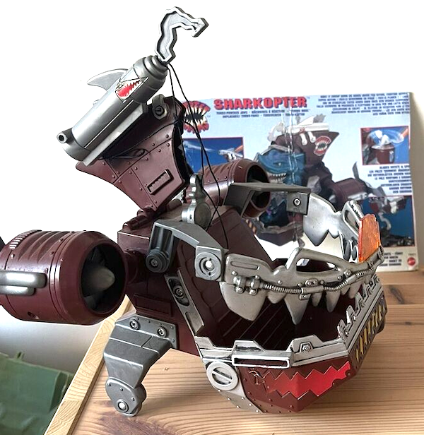 Street Sharks Sharkopter playset out of the box