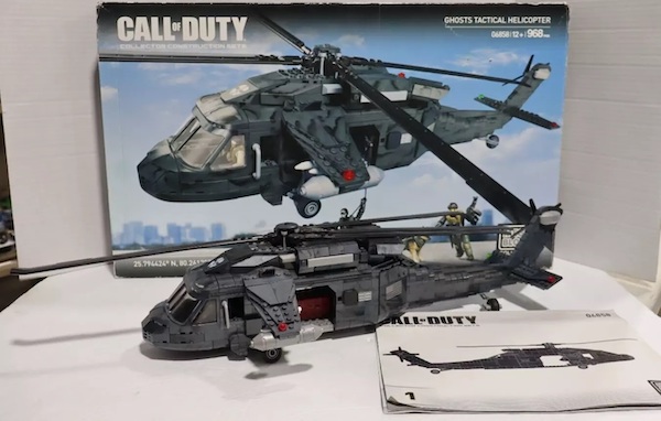 Mega Bloks Call Of Duty Ghost Tactical Helicopter out of the box