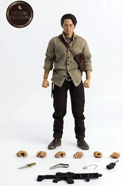 The Walking Dead Glenn Rhee Deluxe Edition Action Figure out of the box
