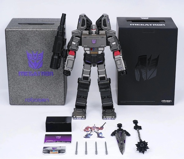 Transformers Flagship Megatron Auto-Converting Robot out of the box. Click to sell yours