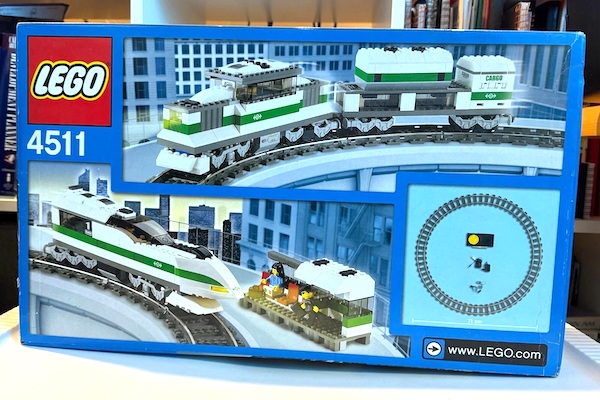 World City 4511 LEGO High Speed Train. Click to value or sell one